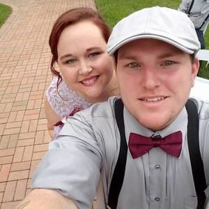 Meet your Posher, Evelyn